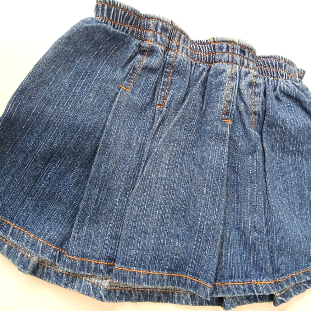 Jean skort - Picture 2 of 2